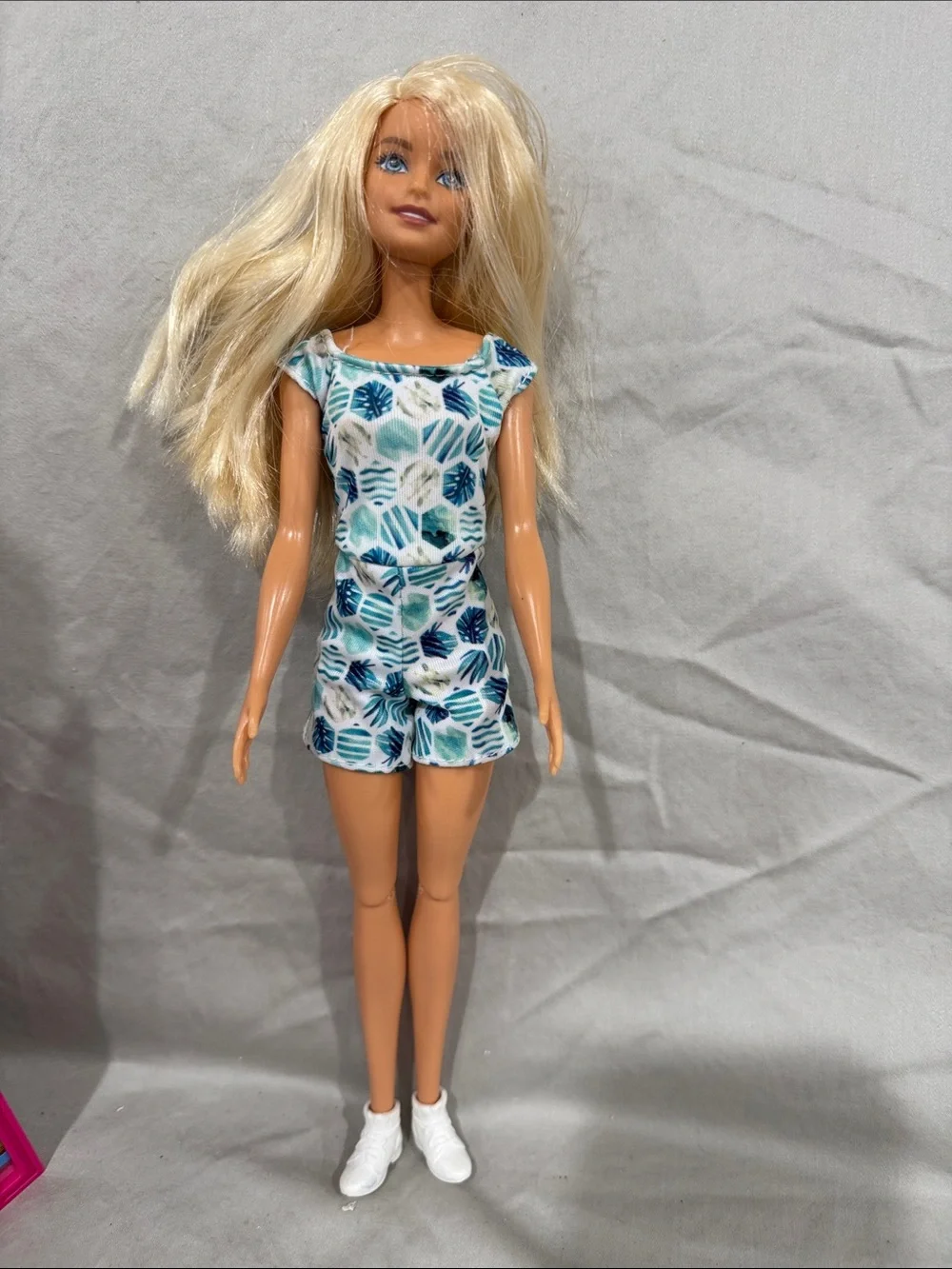 Barbie checkout play